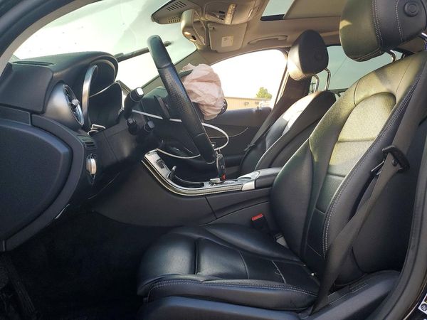 2017 MERCEDES-BENZ C C300-4M