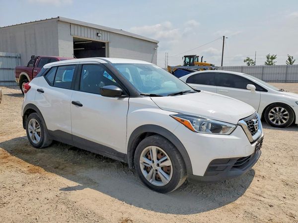 2020 NISSAN KICKS