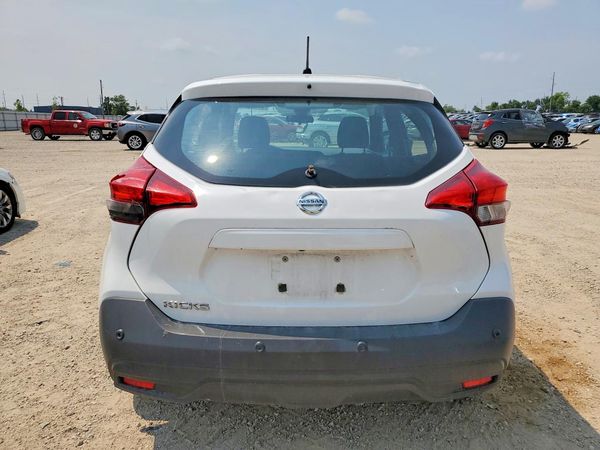 2020 NISSAN KICKS