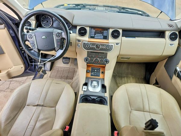 2016 LAND ROVER LR4 HSE