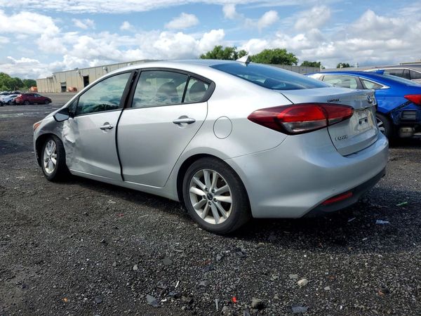 2017 KIA FORTE