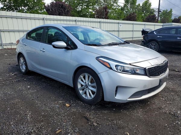 2017 KIA FORTE