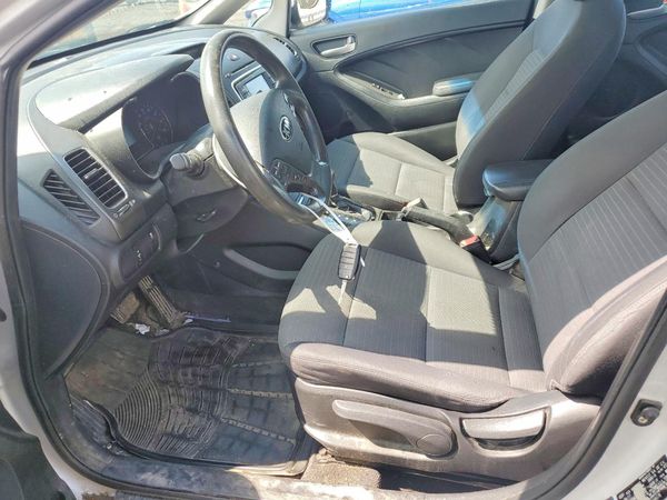 2017 KIA FORTE