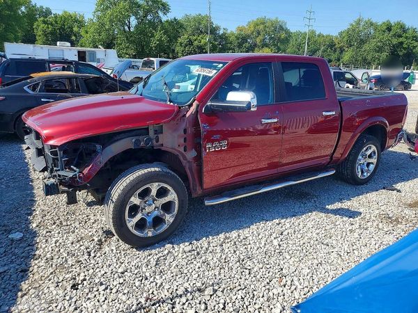 2015 RAM 1500 Laramie