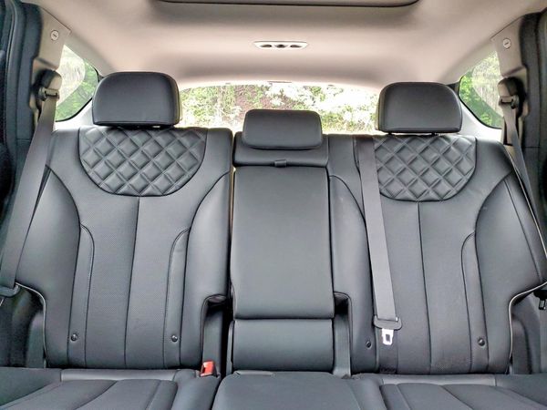 2022 HYUNDAI SANTA FE SEL Premium