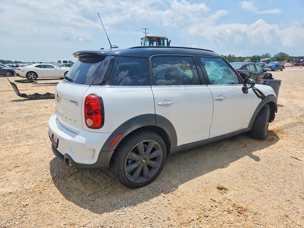2015 MINI COOPER