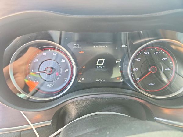 2017 DODGE CHARGER SE