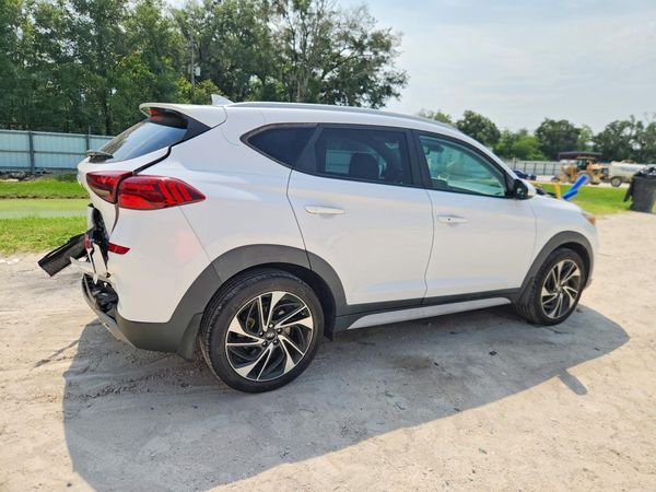 2020 HYUNDAI TUCSON