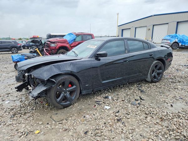 2013 DODGE CHARGER SXT
