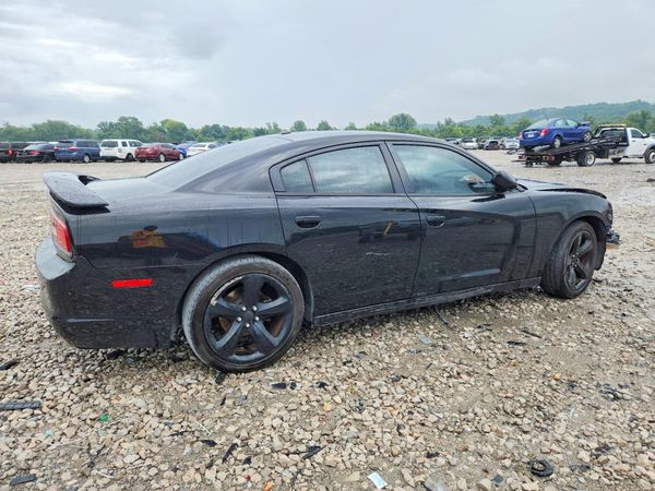 2013 DODGE CHARGER SXT