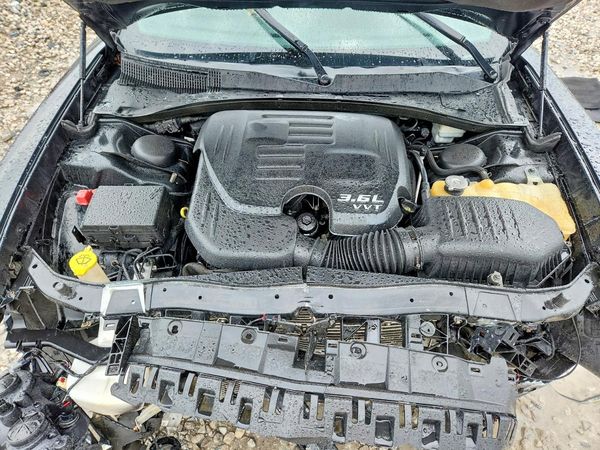 2013 DODGE CHARGER SXT