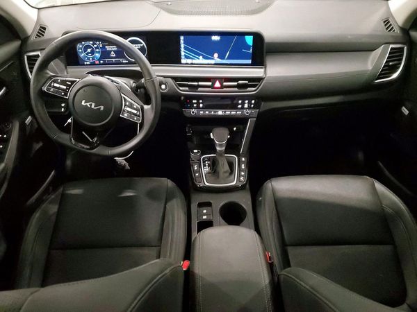 2025 KIA SELTOS SX