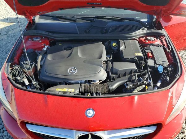 2015 MERCEDES-BENZ CLA CLA250