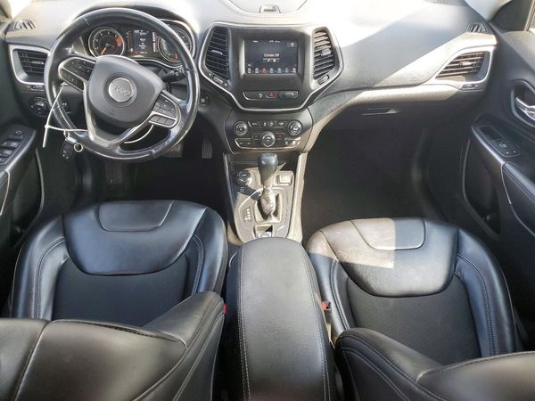 2020 JEEP CHEROKEE LATITUDE PLUS 4X4