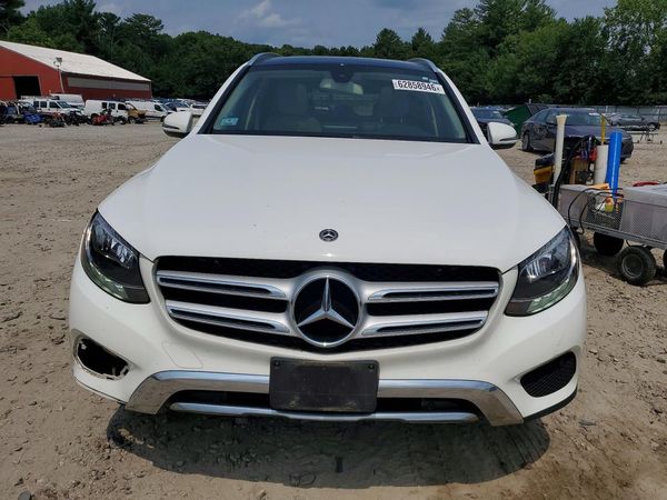 2019 MERCEDES-BENZ GLC GLC 300-4M
