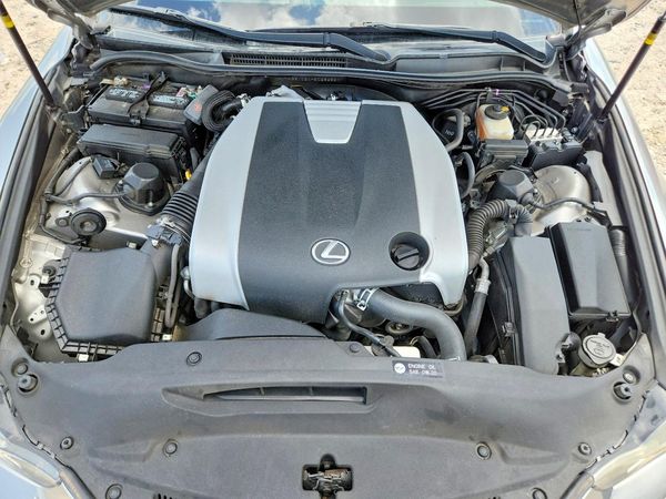 2017 LEXUS IS