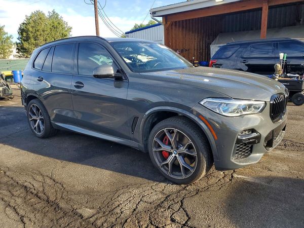 2023 BMW X5 M50i
