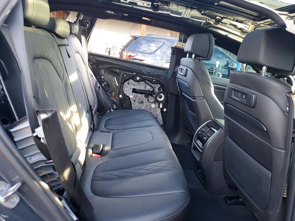 2023 BMW X5 M50i