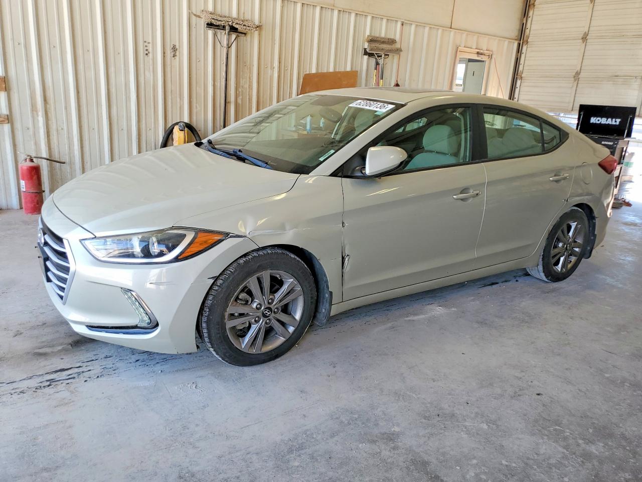 2017 HYUNDAI ELANTRA