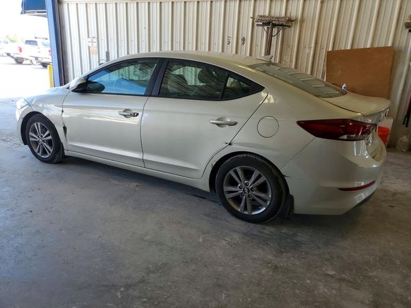 2017 HYUNDAI ELANTRA