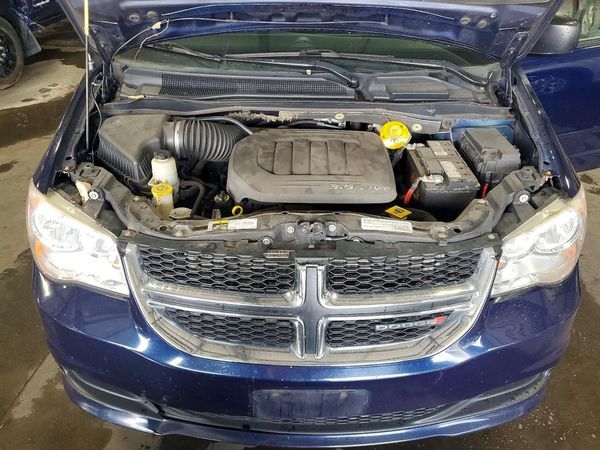 2015 DODGE GRAND CARAVAN SE