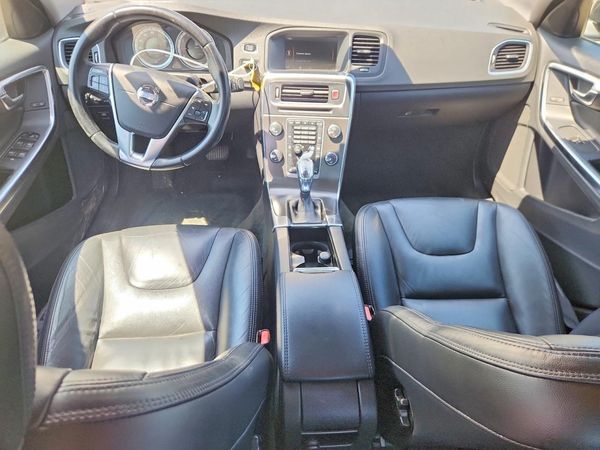 2013 VOLVO S60