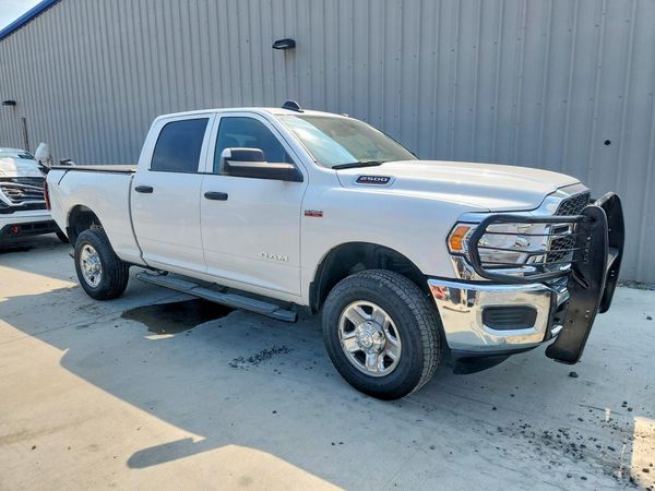 2022 RAM 2500 TRADESMAN CREW CAB 4X4