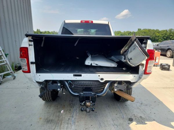 2022 RAM 2500 TRADESMAN CREW CAB 4X4