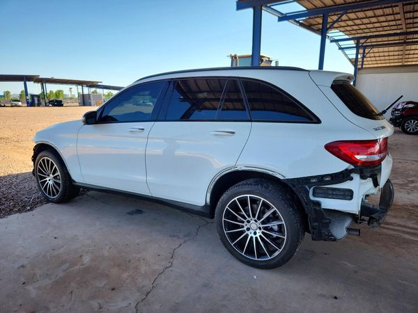 2017 MERCEDES-BENZ GLC GLC300