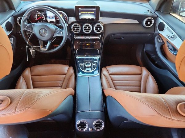 2017 MERCEDES-BENZ GLC GLC300