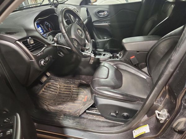 2019 JEEP CHEROKEE LATITUDE PLUS 4X4