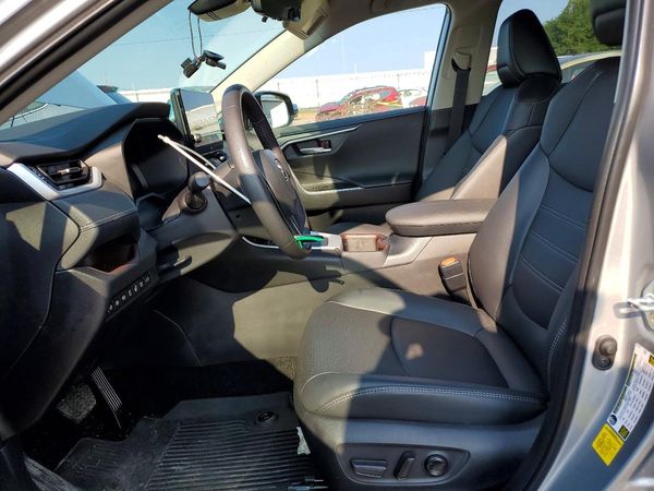 2025 TOYOTA RAV4