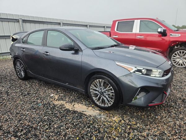 2022 KIA FORTE GT Line