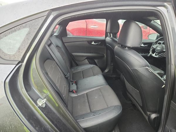 2022 KIA FORTE GT Line