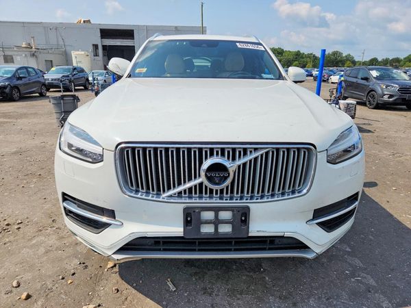2018 VOLVO XC90 Inscription