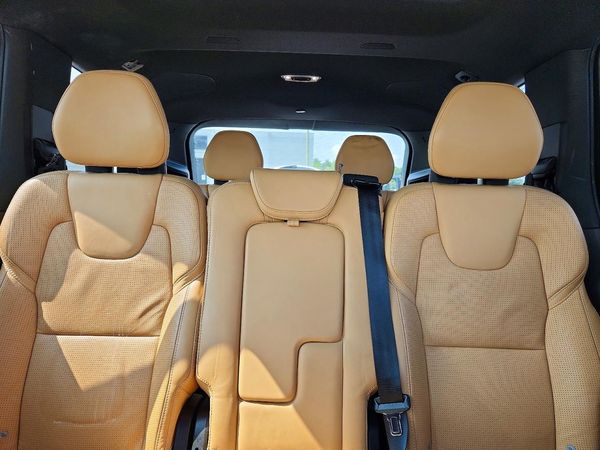 2018 VOLVO XC90 Inscription