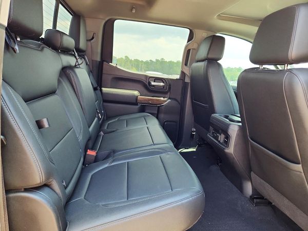 2021 CHEVROLET SILVERADO RST