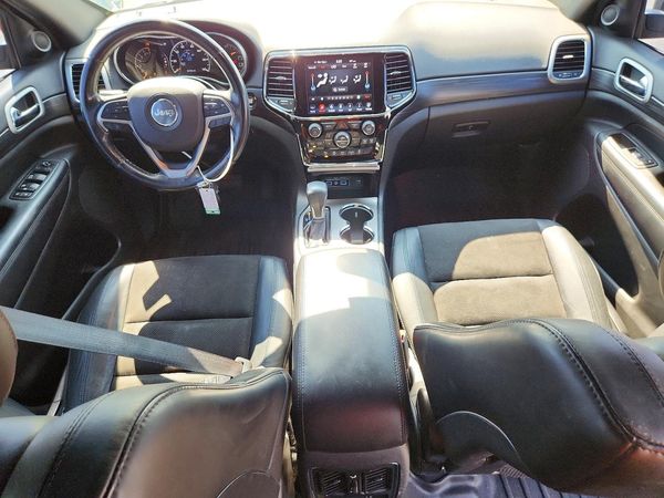 2019 JEEP GRAND CHEROKEE Laredo