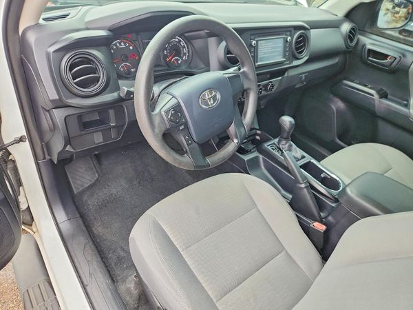 2017 TOYOTA TACOMA SR/SR5 — CKPT
