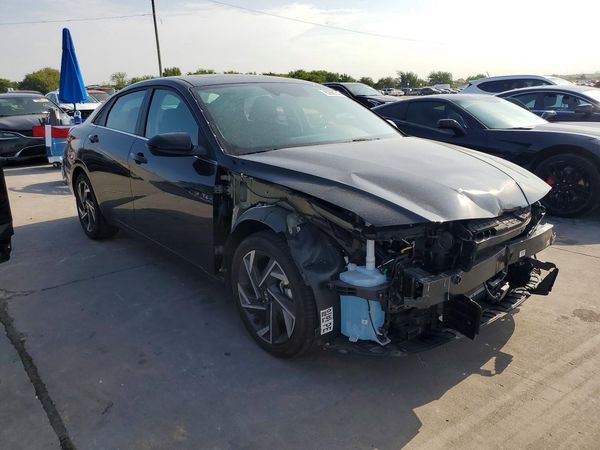 2025 HYUNDAI ELANTRA