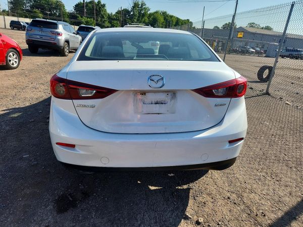 2015 MAZDA 3 Sport/GX