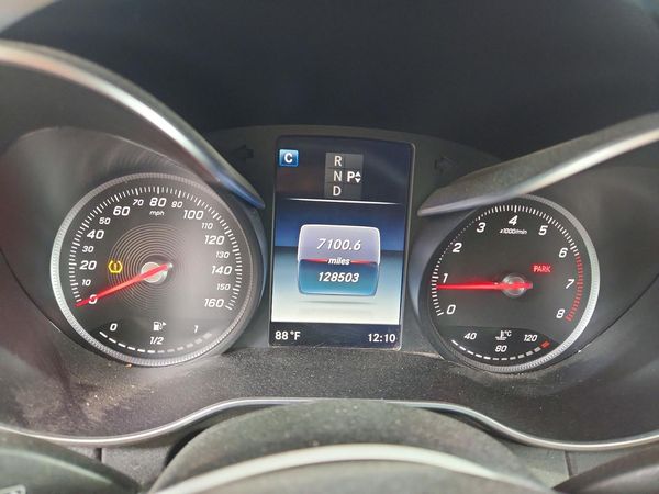 2017 MERCEDES-BENZ C C300