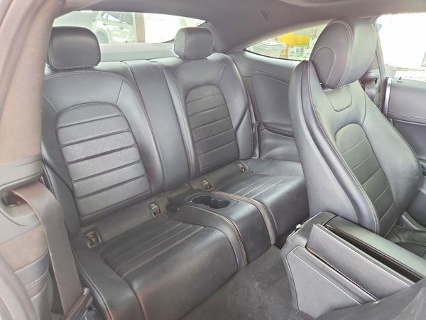2017 MERCEDES-BENZ C C300