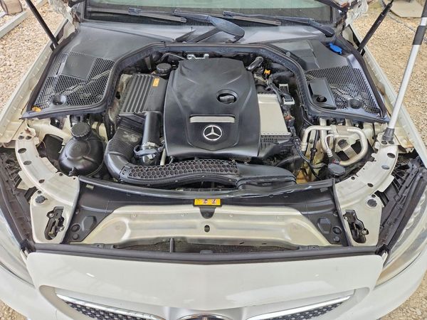 2017 MERCEDES-BENZ C C300