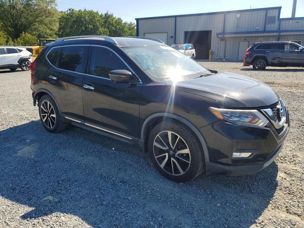 2018 NISSAN ROGUE
