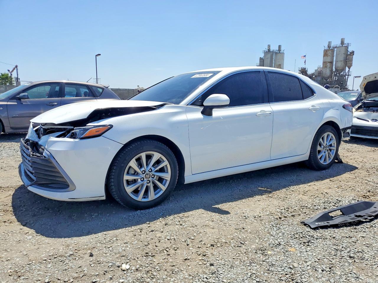2023 TOYOTA CAMRY