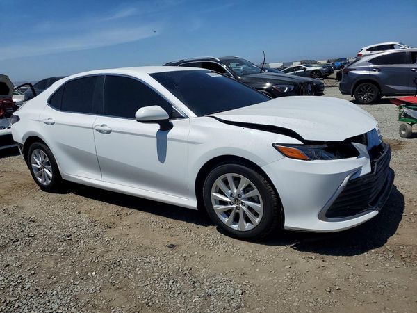 2023 TOYOTA CAMRY