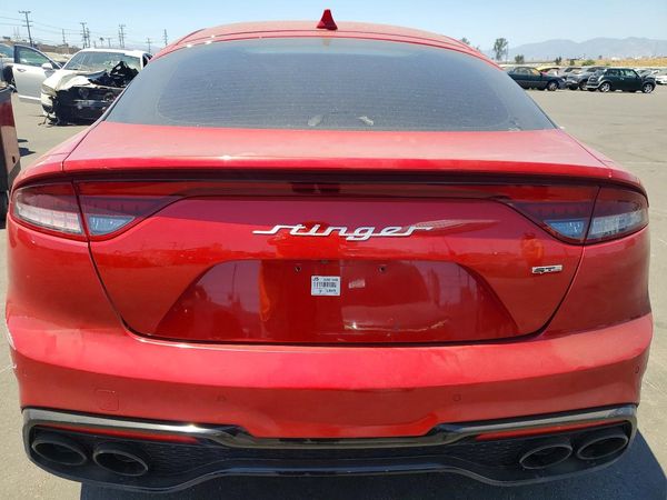 2023 KIA STINGER