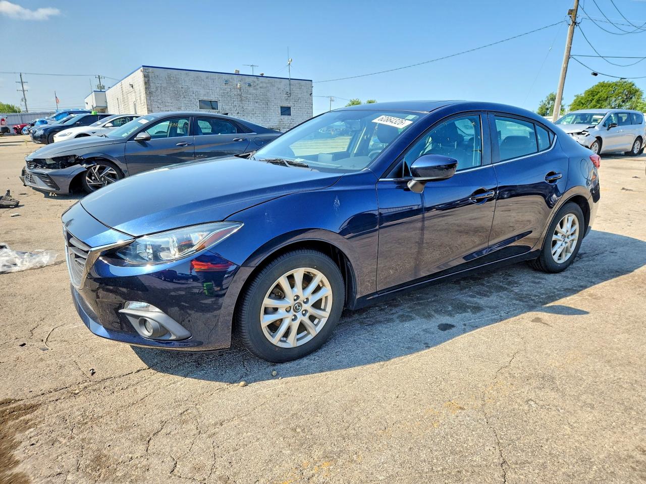 2016 MAZDA 3 SE