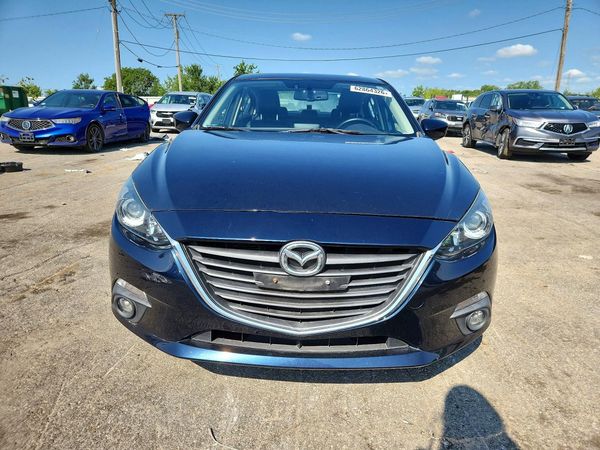 2016 MAZDA 3 SE
